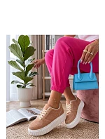 Sportovní boty na platformě model 227735 Solea Sportovní boty na platformě model 227735 Solea