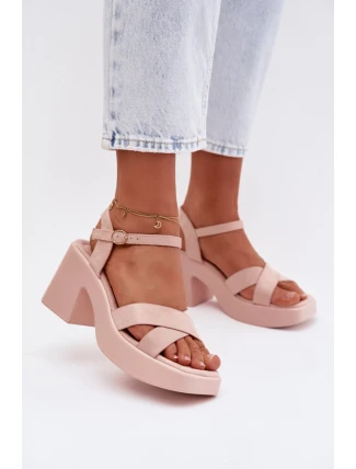 Sandály na podpatku  model 225107 Step in style