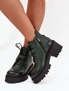 Kožené dámské boty na klínku s ozdobným páskem zateplené Zazoo 60557 tmavě zelené
