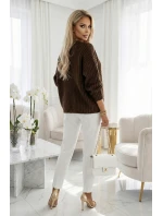 661-2 Teplý svetr oversize s fleecovou vazbou a výstřihem do V - čokoládový