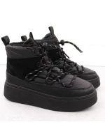 Dámské sněhové boty na pltform 24-72302BK / WOL280A Černá - Potocki