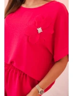 Dámský komplet z viskózy s ozdobným květem a širokými kalhotami - fuchsie Dámský komplet z viskózy s ozdobným květem a širokými kalhotami - fuchsie