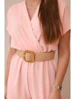 Kombinéza s ozdobným páskem v pase losos Kombinéza s ozdobným páskem v pase losos