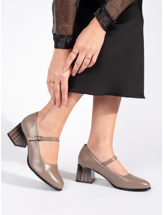 Zajímavé lodičky hnědé dámské na širokém podpatku Zajímavé lodičky hnědé dámské na širokém podpatku