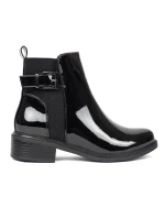 Originální dámské černé kotníčkové boty na širokém podpatku Originální dámské černé kotníčkové boty na širokém podpatku