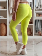 Dámské úzké kalhoty s páskem VIVASKIN žlutá FashionStreet UY2461