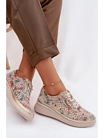 Semišové Ažurové Dámské Polobotky Vinceza 79603 Béžové Semišové Ažurové Dámské Polobotky Vinceza 79603 Béžové