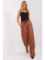 Dlouhé kalhoty model 191564 Lakerta Dlouhé kalhoty model 191564 Lakerta