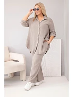 Dámský mušelínový komplet Plus Size s košilí zapínanou na knoflíky a kalhotami se širokými nohavicemi fango