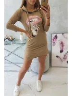 Šaty s delšími zády a barevným velbloudím potiskem