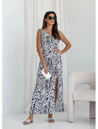 Jednoduché bílé dámské šaty s páskem (8294) Jednoduché bílé dámské šaty s páskem (8294)