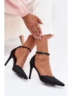 Lesklé dámské lodičky s páskem - černé Joranne