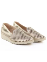 Dámská zlatá prolamovaná obuv Jezzi RMR1628 Dámská zlatá prolamovaná obuv Jezzi RMR1628