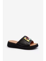 Dámské kožené žabky s ozdobou černé Asames Dámské kožené žabky s ozdobou černé Asames