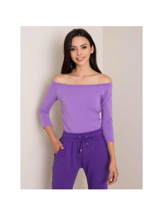 Halenka s odhalenými rameny fialová (RV-BZ-4692.11) Halenka s odhalenými rameny fialová (RV-BZ-4692.11)