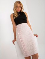 Světle růžová tužková sukně s vysokým pasem