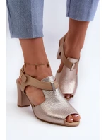 Dámské sandály na podpatku z eko kůže zlaté Queenmarie Dámské sandály na podpatku z eko kůže zlaté Queenmarie
