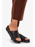 Dámské pantofle na platformě s cvočky Big Star – černé