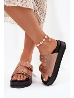 Dámské Pantofle Se Zlatými Přezkami Na Platformě Béžové Virvania