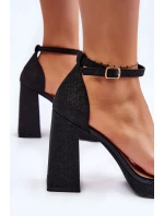 Lesklé Sandály Na Mohutném Podpatku Černá Calmi Lesklé Sandály Na Mohutném Podpatku Černá Calmi
