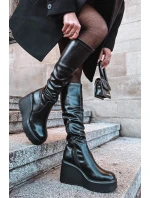 Dámské kotníkové boty Terisse na klínovém podpatku – černé