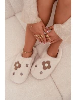 Dámské chlupaté papuče s květinami – béžové Selinne