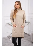 Stojící svetr béžový