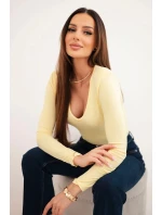 Dámská blůza s výstřihem do V a dlouhým rukávem žlutá