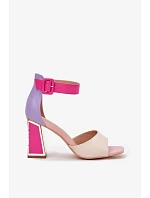 Sandály na podpatku  model 213932 Step in style