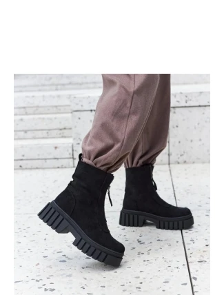 Boty model 204615 Solea Boty model 204615 Solea