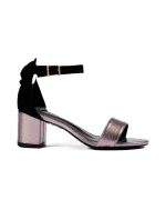 Módní dámské černé  sandály na širokém podpatku