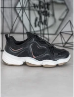 Praktické dámské černé  tenisky bez podpatku