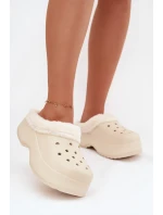Pěnové dámské pantofle s teplou kožešinou béžové Palvine
