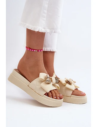 Klapky na platformě model 229724 Step in style