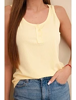 Dámská žebrovaná halenka na ramínkách s knoflíkem žlutá Dámská žebrovaná halenka na ramínkách s knoflíkem žlutá