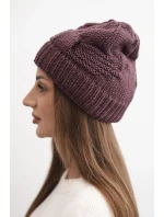 Dámská zimní čepice akrylová s ozdobným pletením K462 tmavě fialová