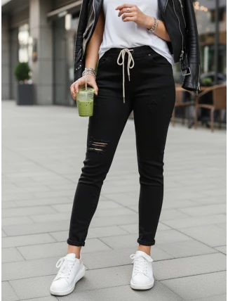 Černé dámské kalhoty FashionStreet s dírou UY2857