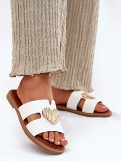 Dámské sandály na plochém podpatku se zlatou ozdobou bílé Karinma