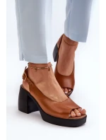 Zazoo 40376 Kožené Sandály Na Masivním Podpatku Hnědé