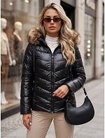 Dámská prošívaná zimní bunda s kapucí MIRIAL černá FashionStreet TY3769 Dámská prošívaná zimní bunda s kapucí MIRIAL černá FashionStreet TY3769