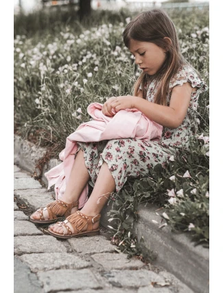 Dětské sandály na suchý zip se střapci Hněde Missy