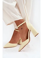 Lodičky na sloupku model 227167 Step in style
