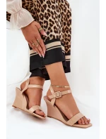 Lakované Dámské Sandály Na Klínu Nude Vliraya