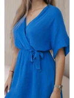 Mušelínové šaty s pasem chrpově modrá