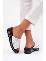 Dámské kožené pantofle na klínu Vinceza 41477 bílé