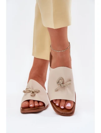 Dámské sandály na plochém podpatku s ozdobným vázáním béžové Norela