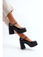 Dámské lakované polobotky na platformě a sloupku Big Star NN274004 černé
