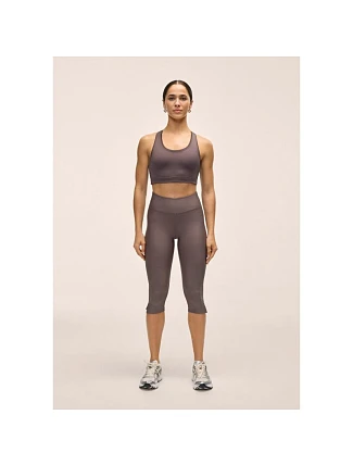 Dámské tréninkové legíny CASALL Capri Slit Regular Waist Tights, šedá barva Dámské tréninkové legíny CASALL Capri Slit Regular Waist Tights, šedá barva