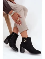 Zateplené dámské kotníkové boty na podpatku se zlatým detailem černé Renora