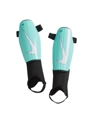 Fotbalové chrániče Nike Charge DX4608-354 Fotbalové chrániče Nike Charge DX4608-354